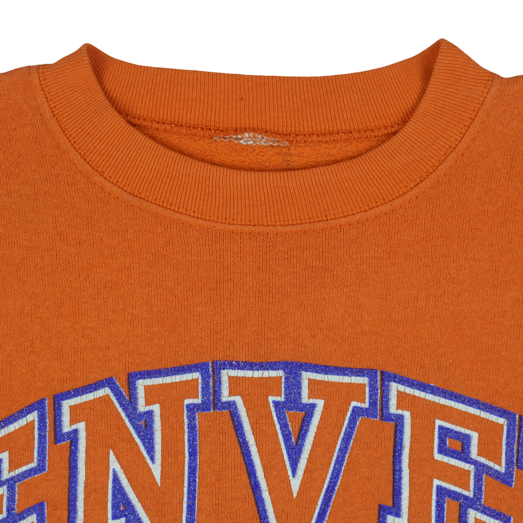 NFL - Denver Broncos Caricature Crew Neck Sweatshirt 1988 Small Vintage Retro Football