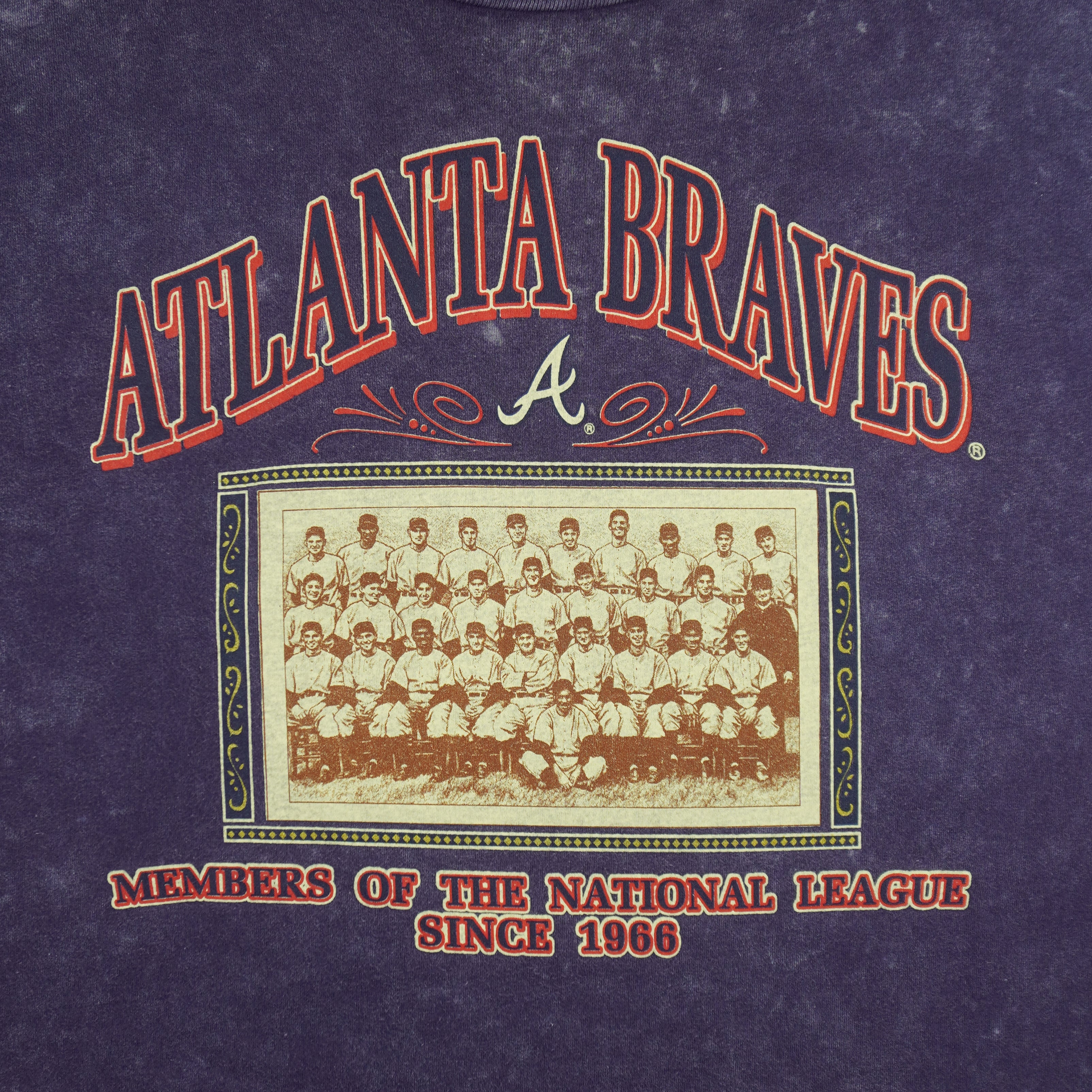 MLB (Nutmeg) - Atlanta Braves Members History T-Shirt 1990s X-Large Vintage Retro Baseball