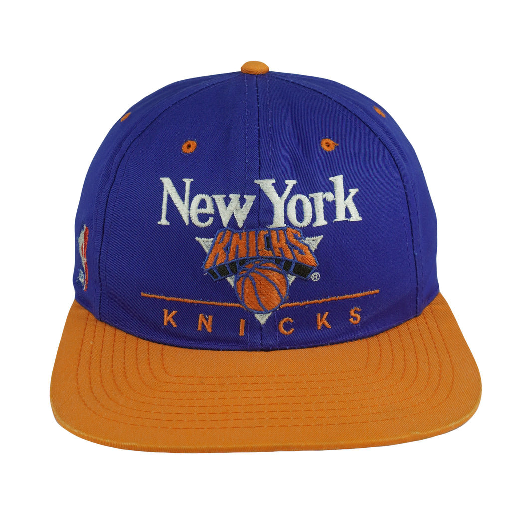 NBA - New York Knicks Embroidered Snapback Hat 1990s OSFA Vintage Retro Basketball