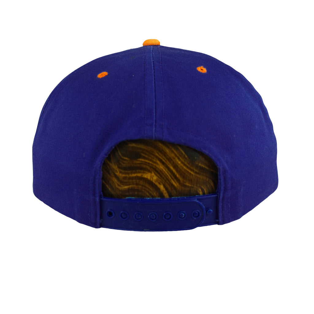 NBA - New York Knicks Embroidered Snapback Hat 1990s OSFA Vintage Retro Basketball