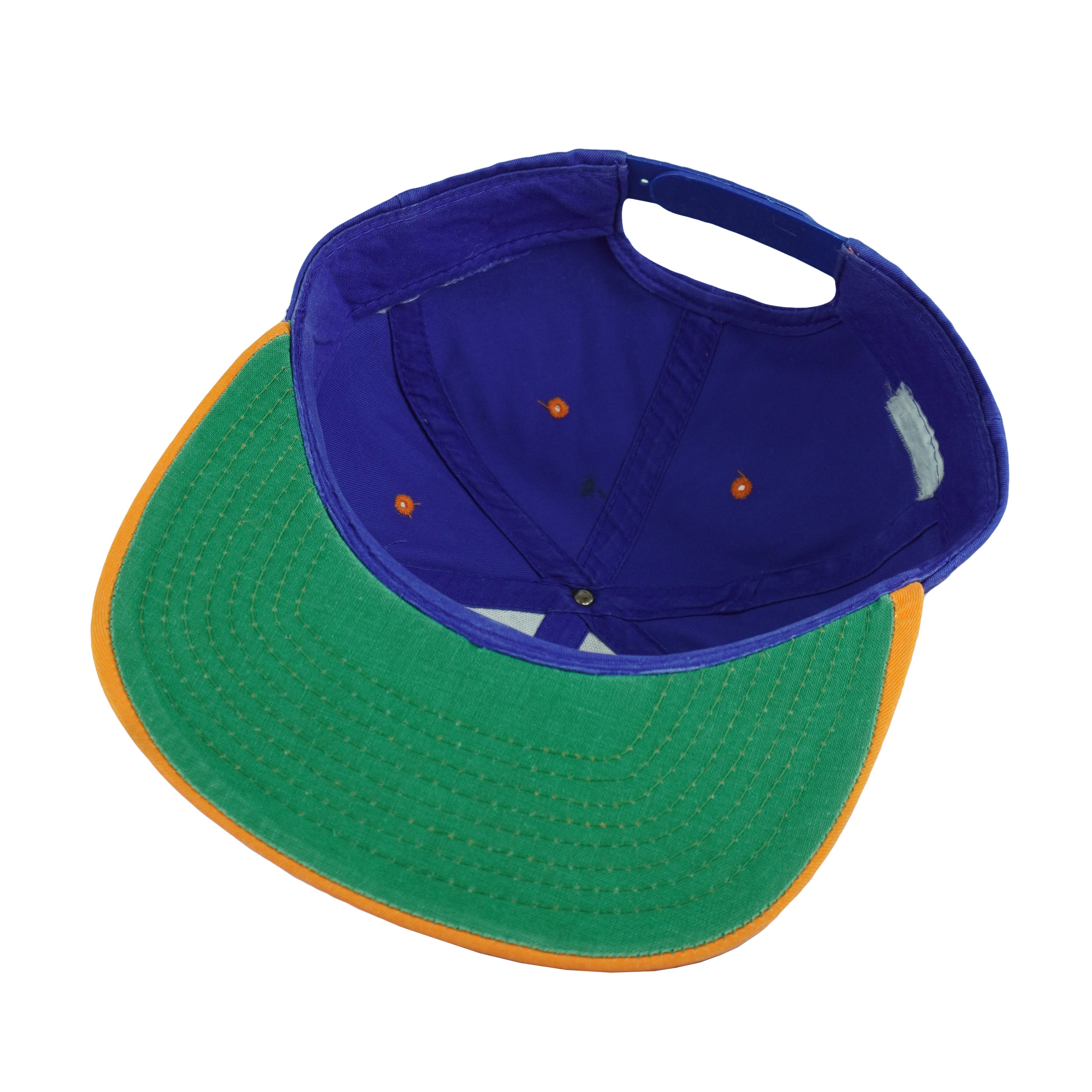 NBA - New York Knicks Embroidered Snapback Hat 1990s OSFA Vintage Retro Basketball