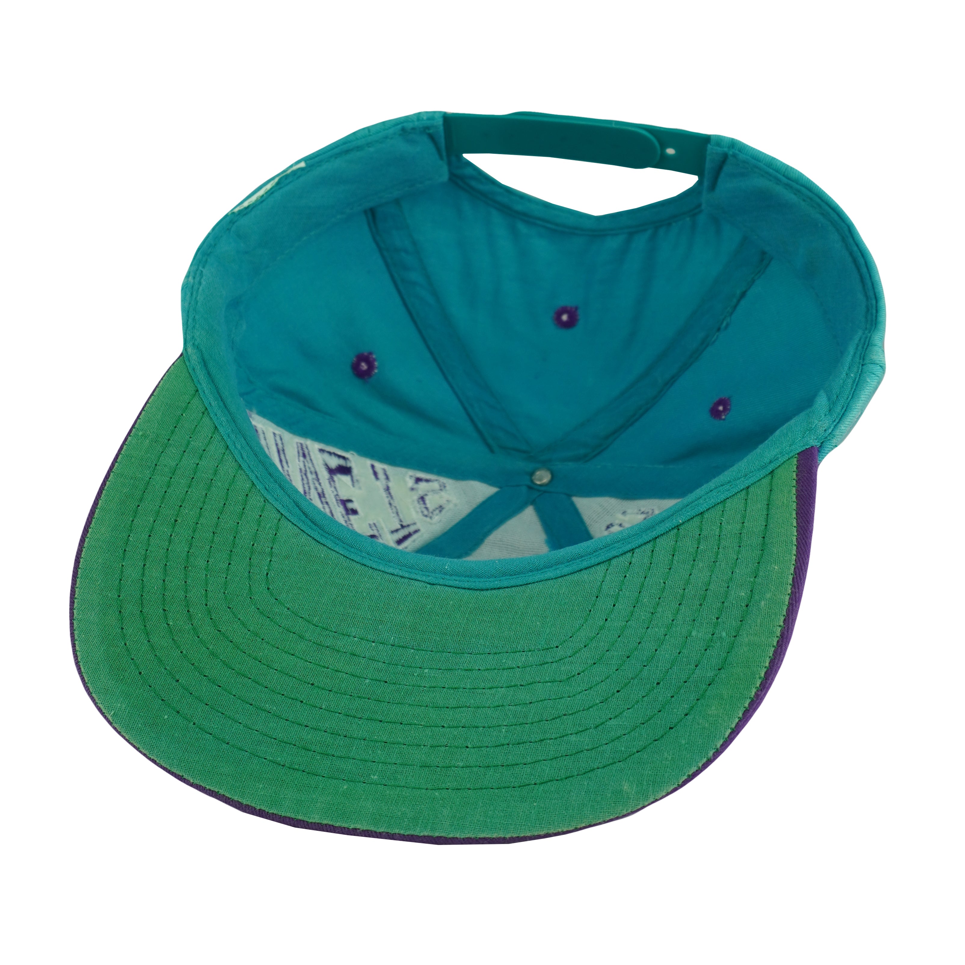 NBA - Charlotte Hornets Embroidered Snapback Hat 1990s OSFA Vintage Retro Basketball