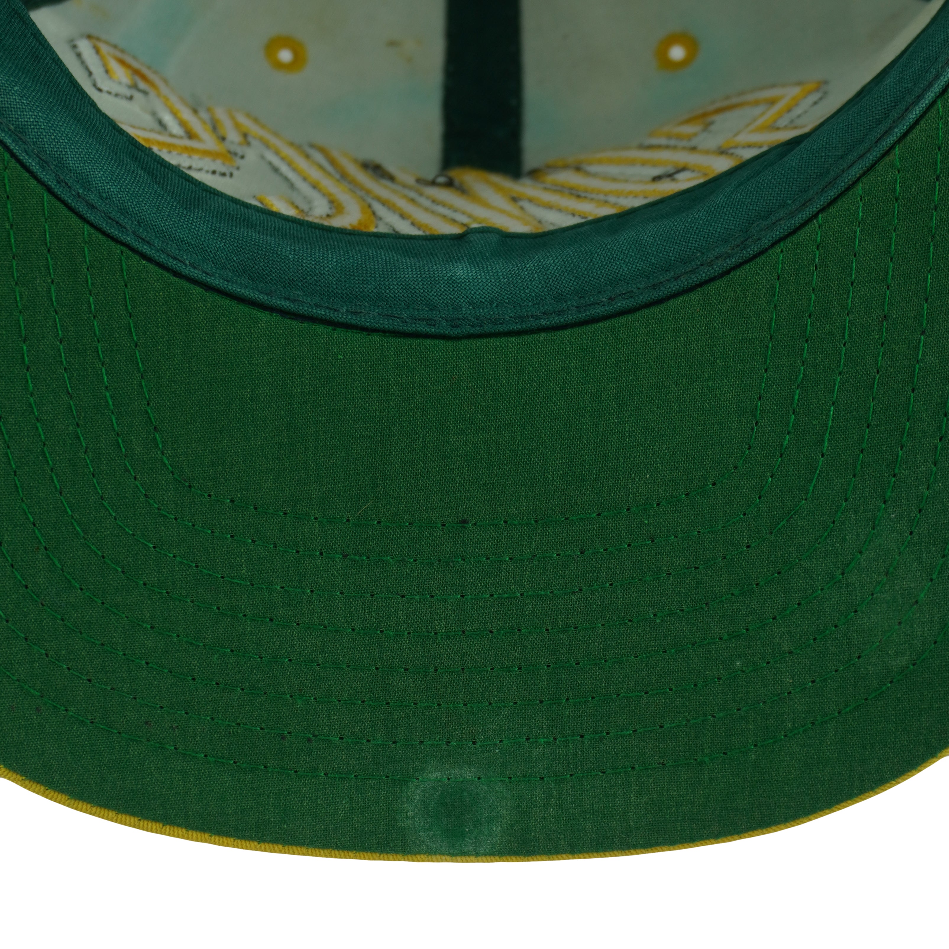 Vintage NBA - Seattle SuperSonics Embroidered Snapback Hat 1990s OSFA in green and yellow
