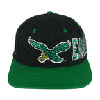 NFL (Apex One) - Philadelphia Eagles Rhinestone Logo Snapback Hat 1990s OSFA Vintage Retro Football