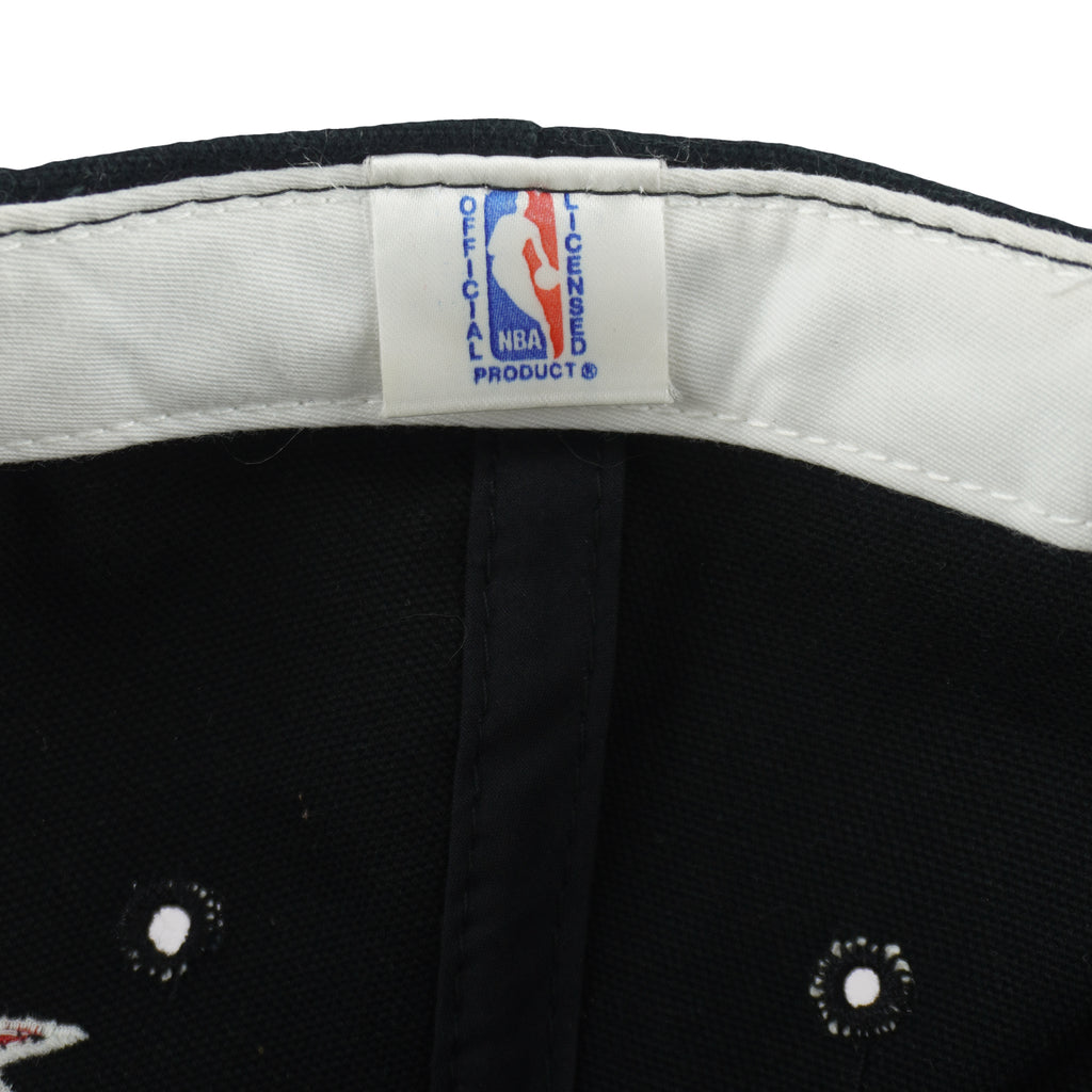 NBA (The Game) - Toronto Raptors Spell-Out Snapback Hat 1990s OSFA Vintage Retro Basketball