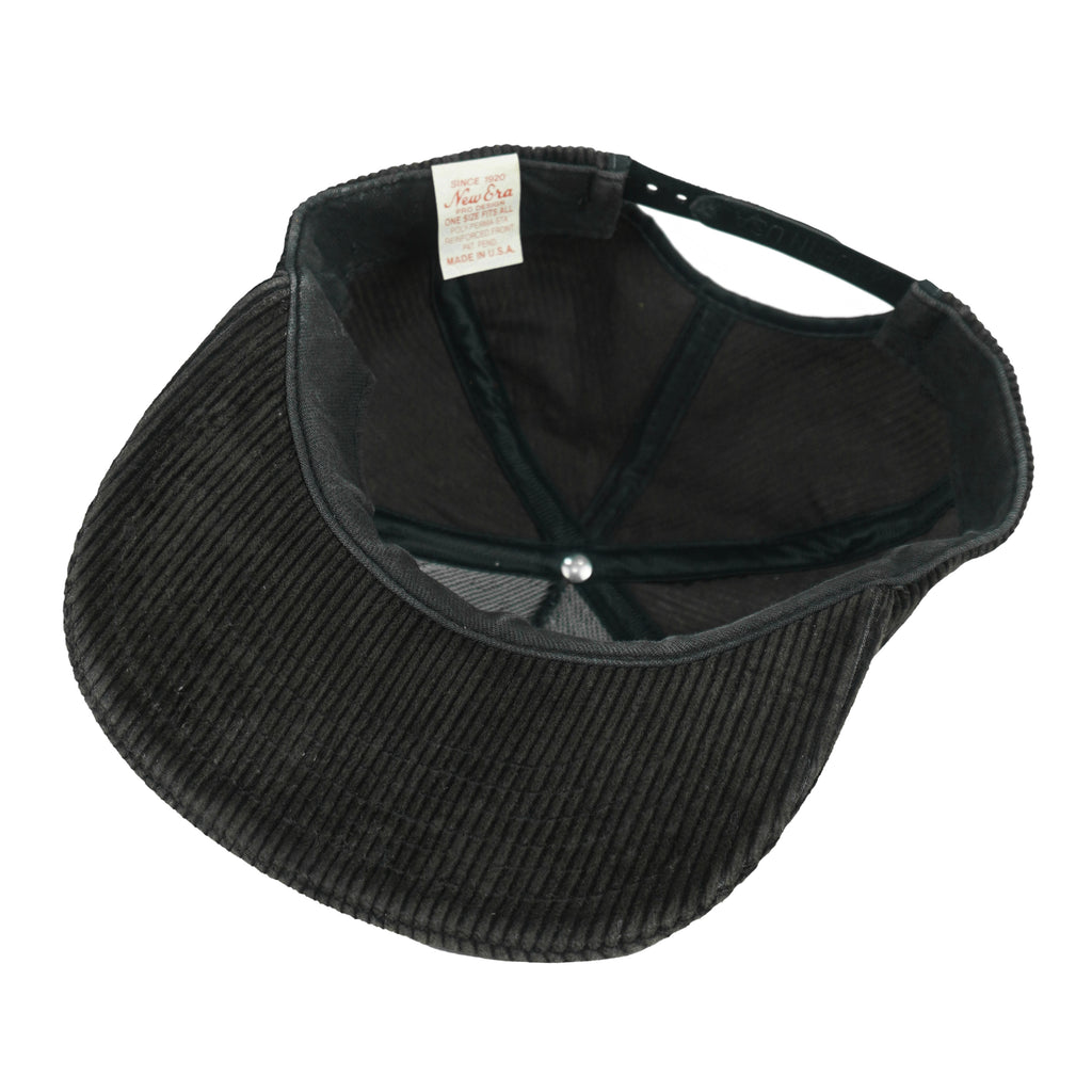 NFL (New Era) - Buffalo Bills Corduroy Snapback Hat 1990s OSFA Vintage Retro Football