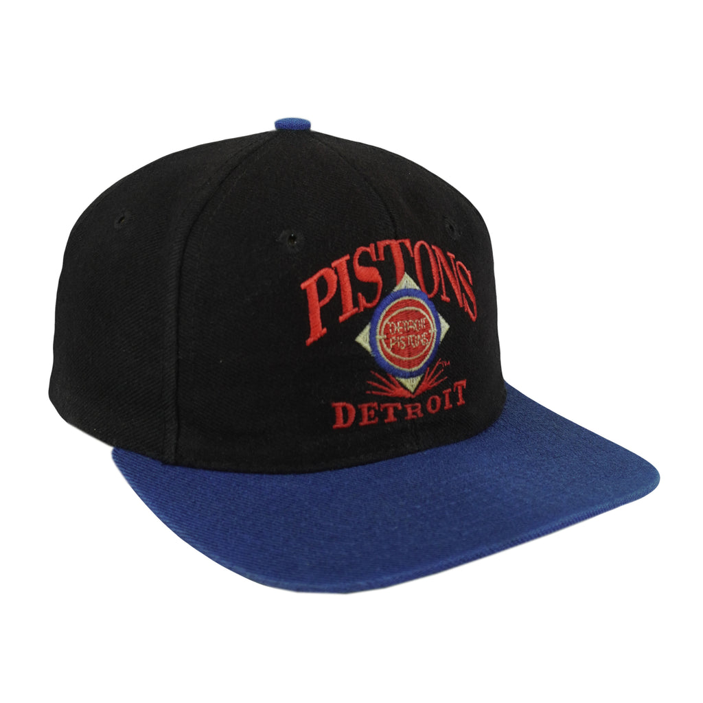 NBA - Detroit Pistons Spell-Out Snapback Hat 1990s OSFA Vintage Retro Basketball