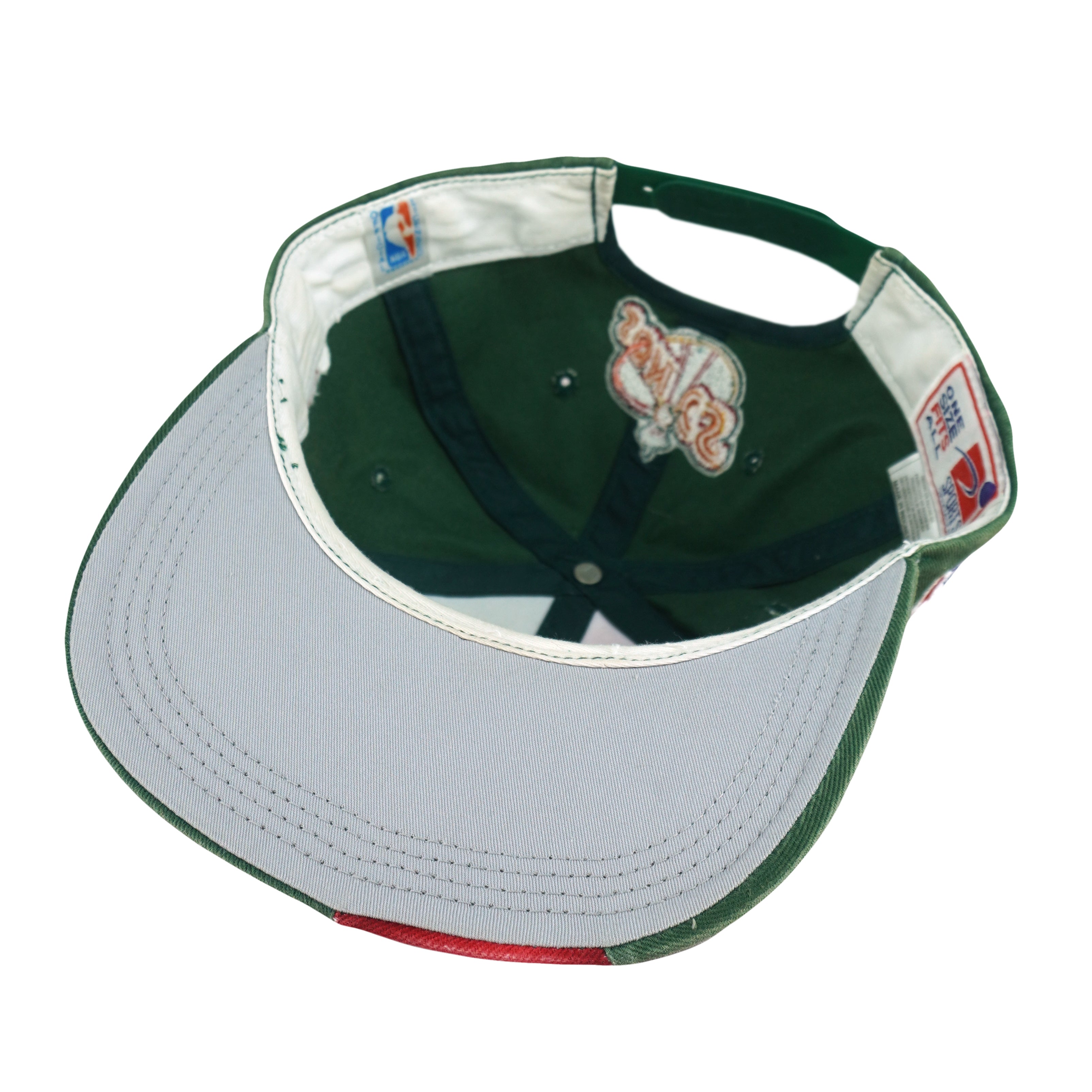 NBA (Sports Specialties) - Green & Red Seattle SuperSonics Snapback Hat 1990s OSFA Vintage Retro Basketball