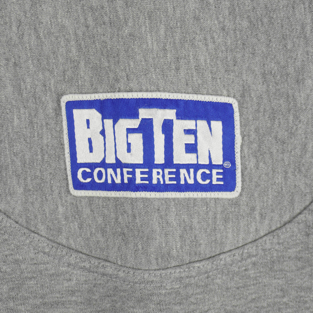 NCAA (Lee) - Wisconsin Badgers V-Neck Sweatshirt 1990s XX-Large Vintage Retro