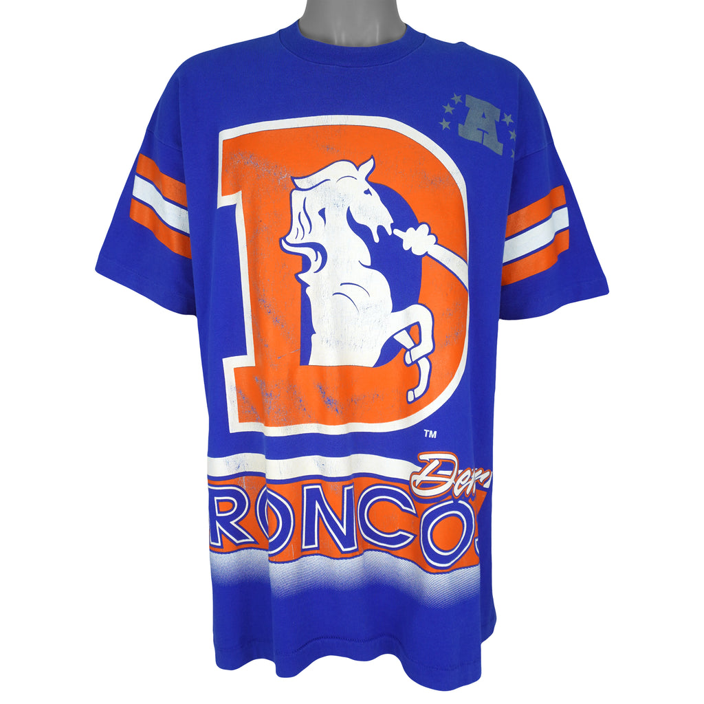 NFL (Salem) - Denver Broncos Big Spell-Out T-Shirt 1994 X-Large Vintage Retro Football
