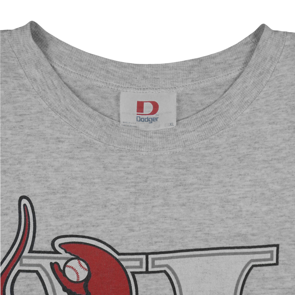 MLB (Dodger) - Hickory Crawdads Single Stitch T-Shirt 1994 X-Large Vintage Retro Baseball