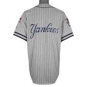 Vintage Starter (MLB) - New York Yankees Pinstripe Jersey 1990s X-Large in gray