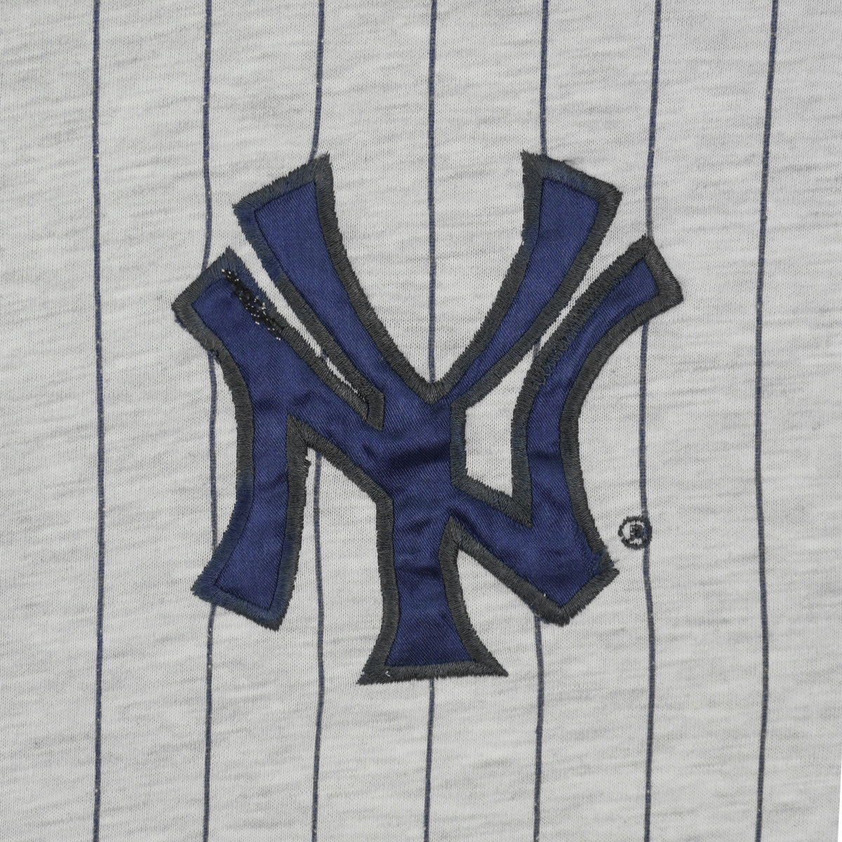 Vintage Starter (MLB) - New York Yankees Pinstripe Jersey 1990s X-Large in gray