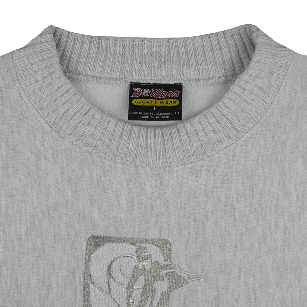 Vintage (B Wear) - Ski Embroidered Crew Neck Sweatshirt 1990s Large Vintage Retro