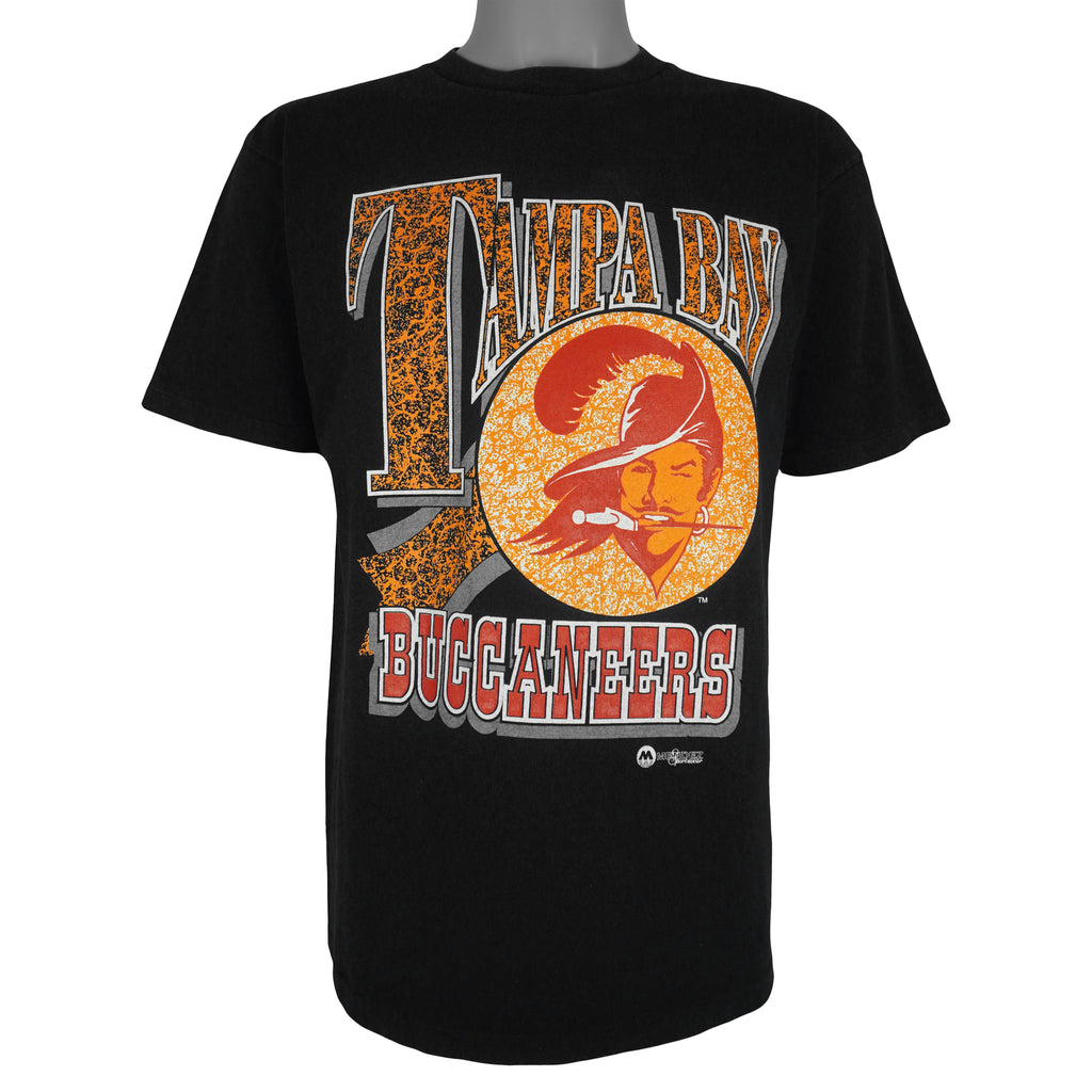 NFL (Mendez) - Tampa Bay Buccaneers Single Stitch T-Shirt 1990s Large Vintage Retro Football