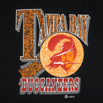 NFL (Mendez) - Tampa Bay Buccaneers Single Stitch T-Shirt 1990s Large Vintage Retro Football