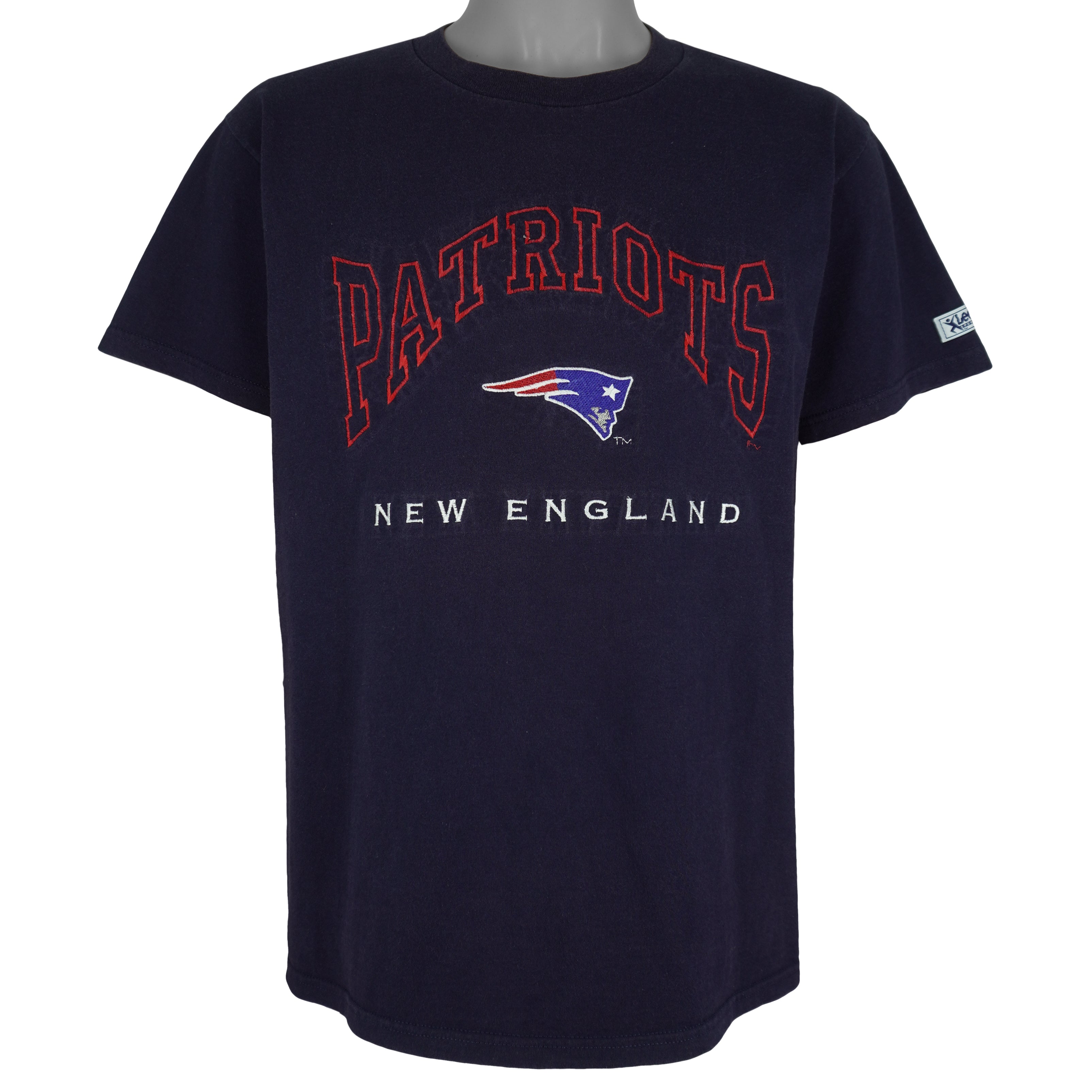 NFL (Lee) - New England Patriots Embroidered T-Shirt 1990s Medium Vintage Retro Football