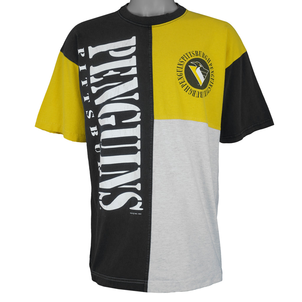 NHL (Salem) - Black, Grey and Yellow Pittsburgh Penguins T-Shirt 1994 X-Large Vintage Retro Hockey