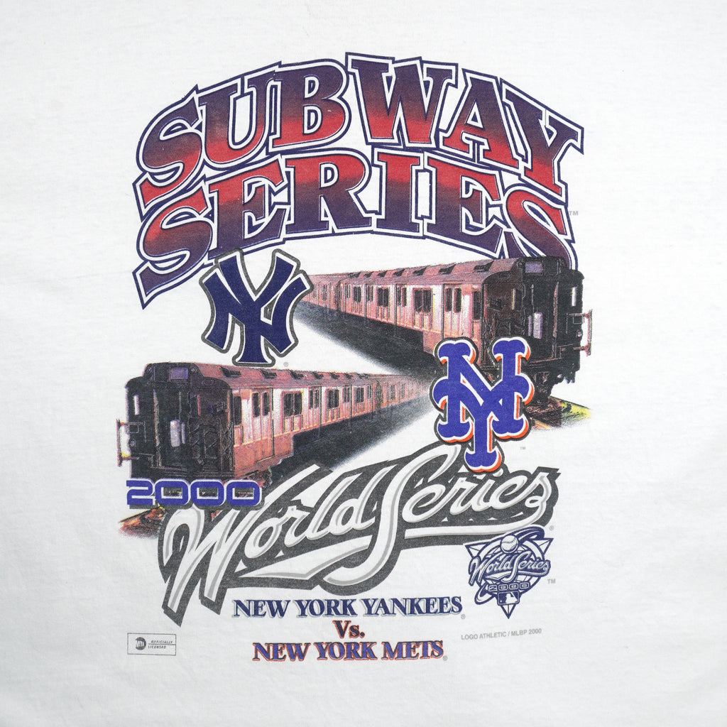 MLB (Delta) - MLB (Delta) - Yankees VS Mets Subway Series T-Shirt 2000 X-Large Vintage Retro Baseball