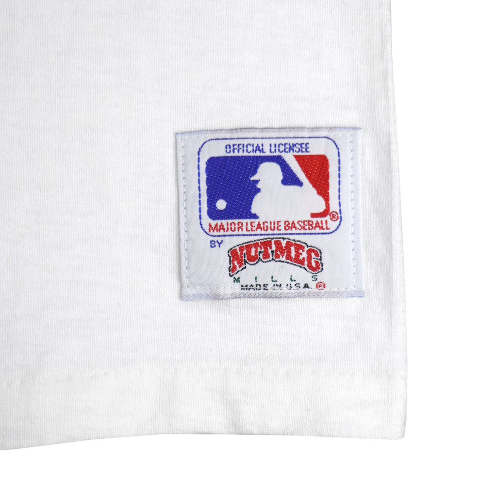 MLB (Nutmeg) - New York Yankees Single Stitch T-Shirt 1990s Large Vintage Retro Baseball