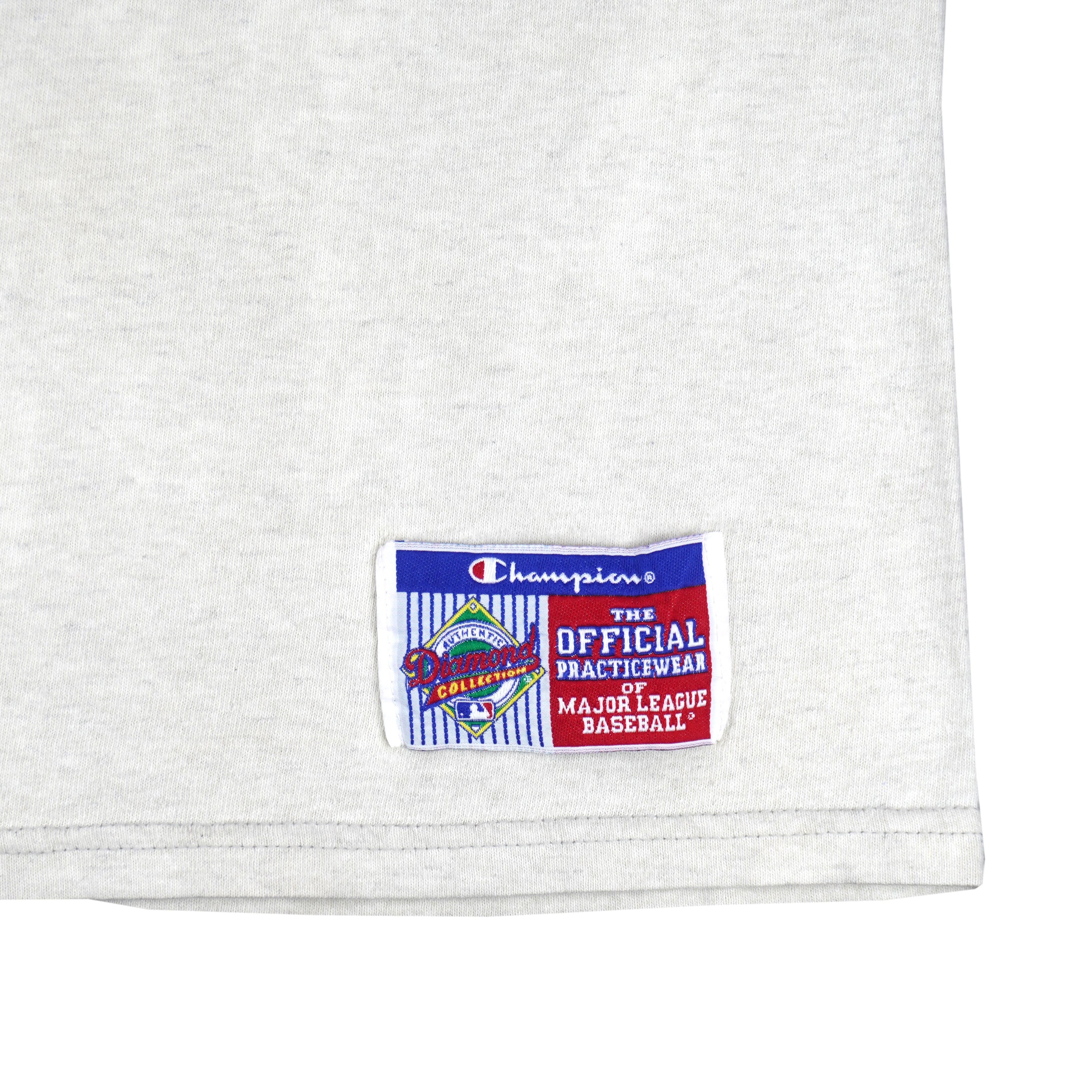 Champion (MLB) - Philadelphia Phillies Diamond Collection T-Shirt 1996 Large Vintage Retro Baseball