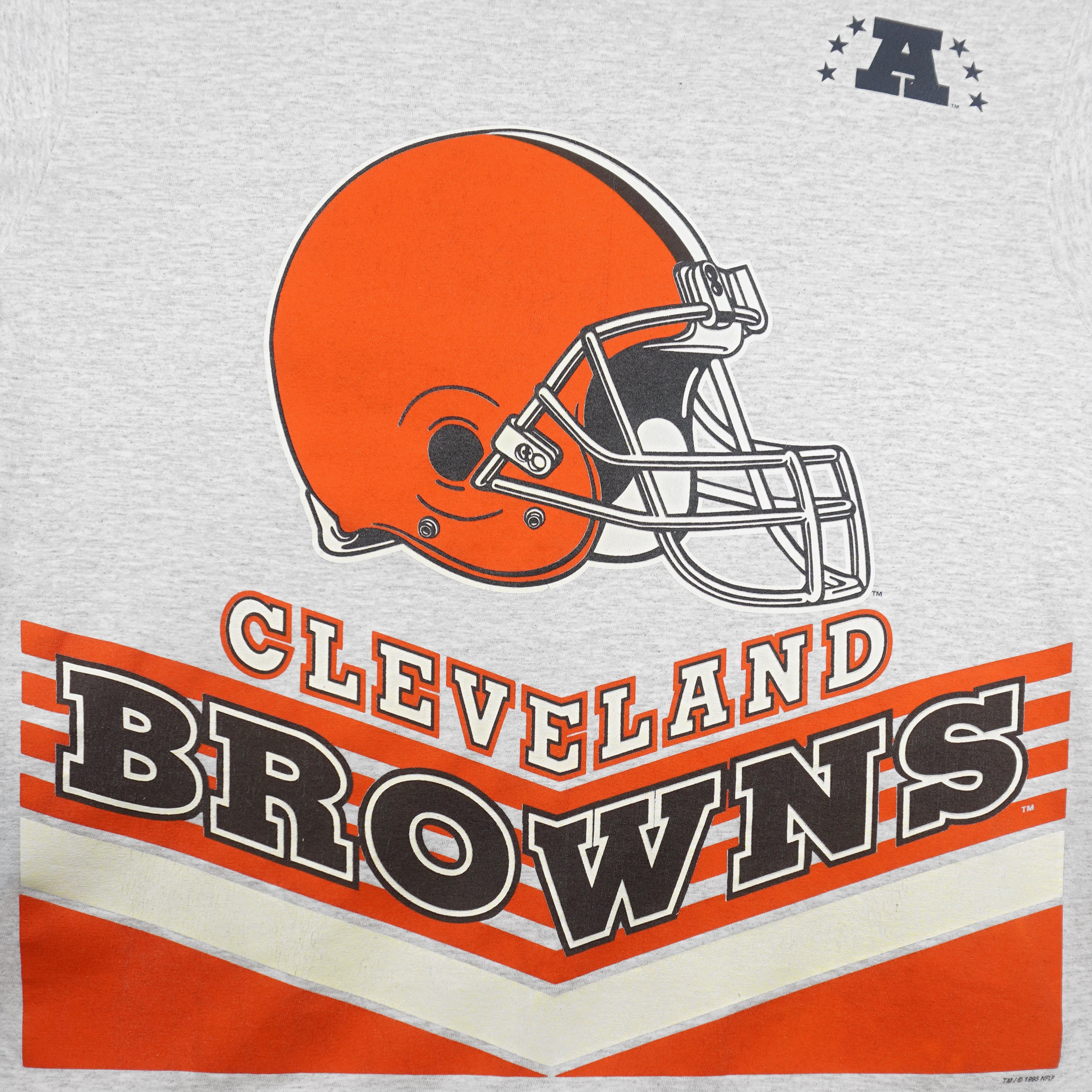 NFL (Salem) - Cleveland Browns Helmet T-Shirt 1995 Large Vintage Retro Football
