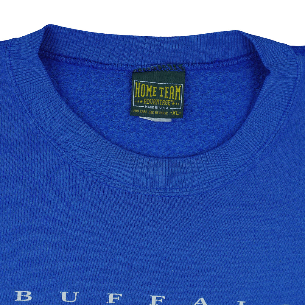 NHL (Home Team) - Buffalo Sabres Crew Neck Sweatshirt 1990s X-Large Vintage Retro Hockey