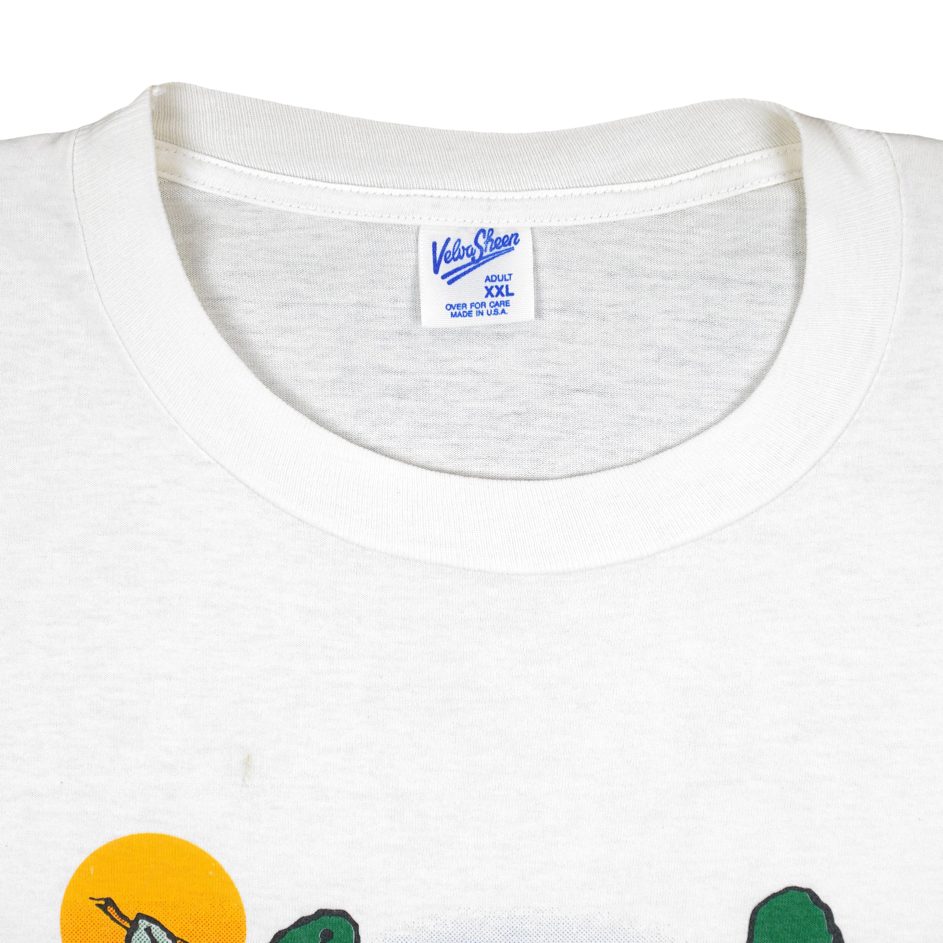 Vintage (Velva Sheen) - Snoopy Calvin Crest Camp T-Shirt 1990s XX-Large Vintage Retro