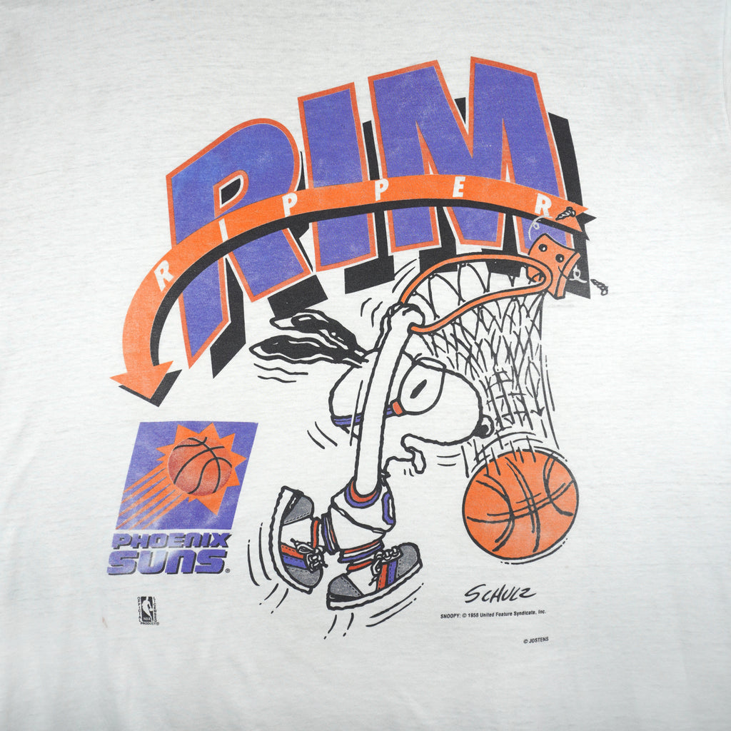NBA (Jostens) - Phoenix Suns X Snoopy Rim Ripper T-Shirt 1990s XX-Large Vintage Retro Basketball