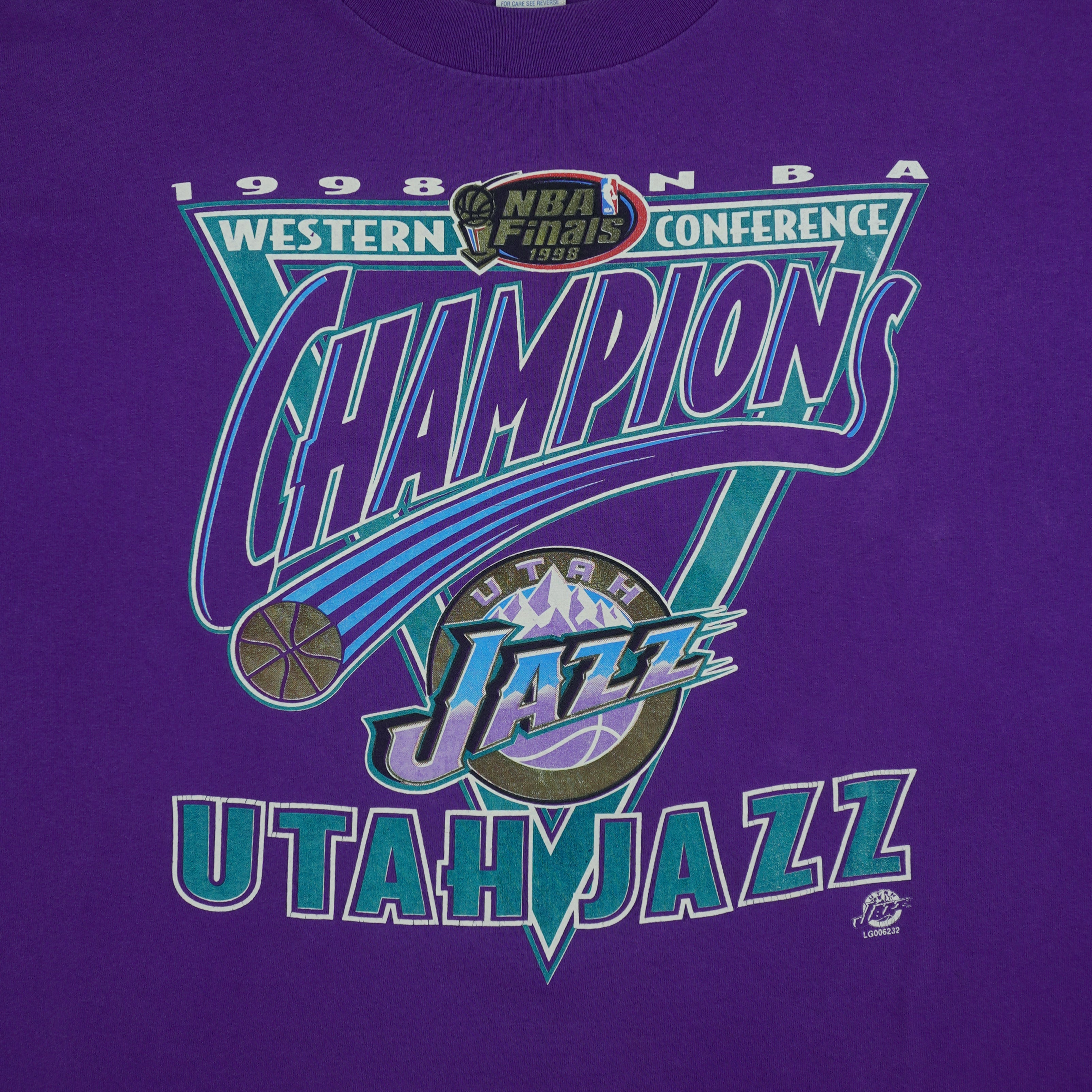 NBA (Logo 7) - Utah Jazz Finals Champions T-Shirt 1998 XX-Large Vintage Retro Basketball