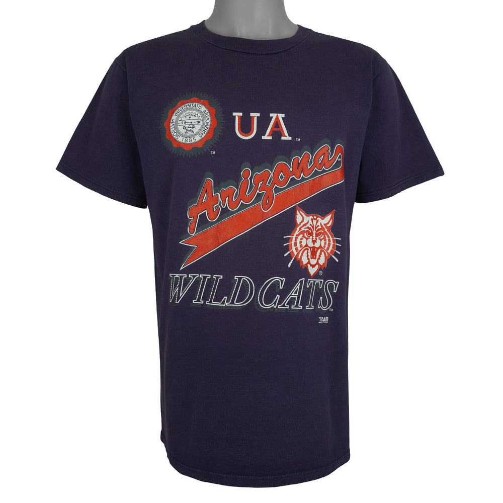 NCAA (Team Edition Apparel) - University of Arizona Wildcats T-Shirt 1990s Large Vintage Retro