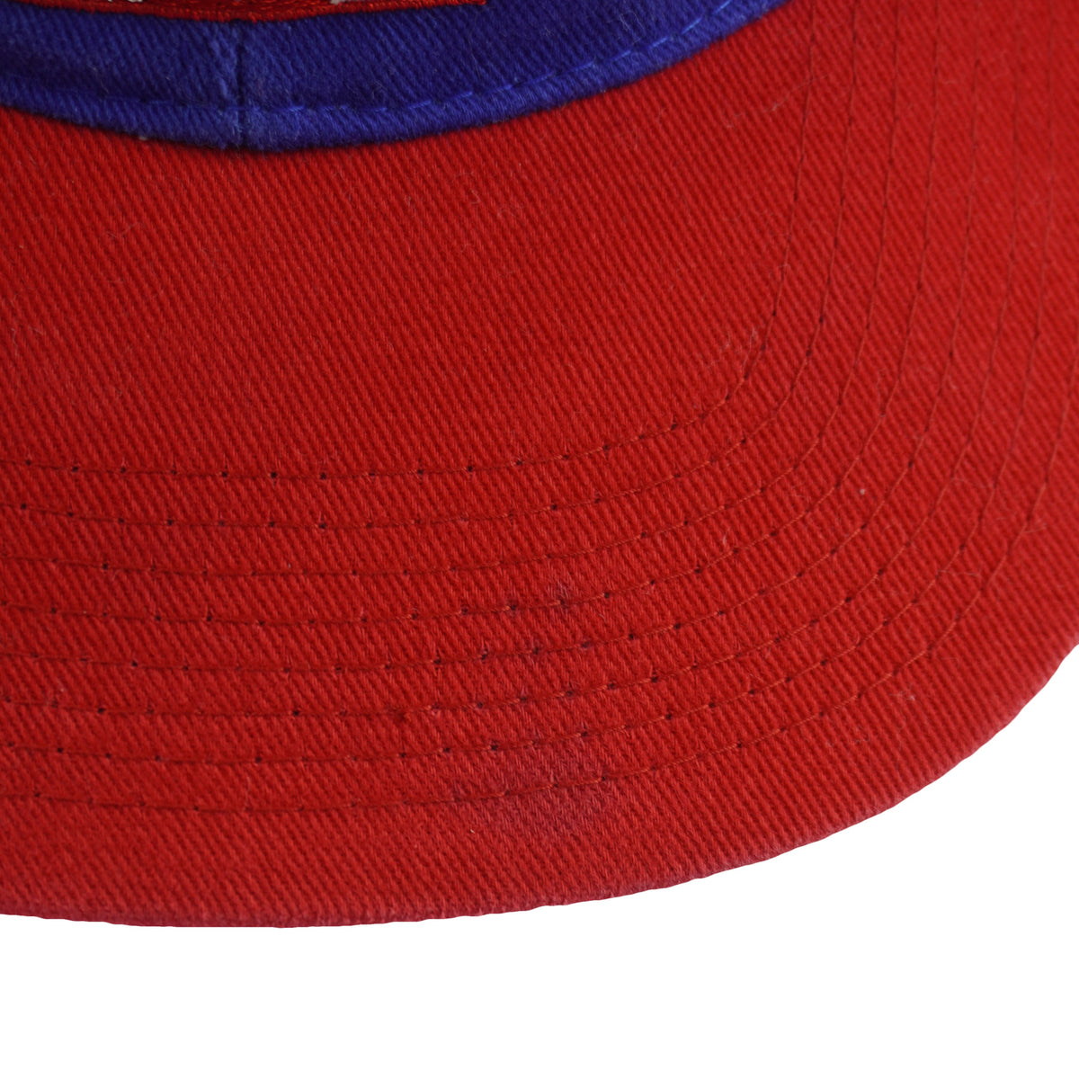 Vintage NCAA (Signature) - Mississippi Ole Miss Rebels Strapback Hat 1984 OSFA in blue and red