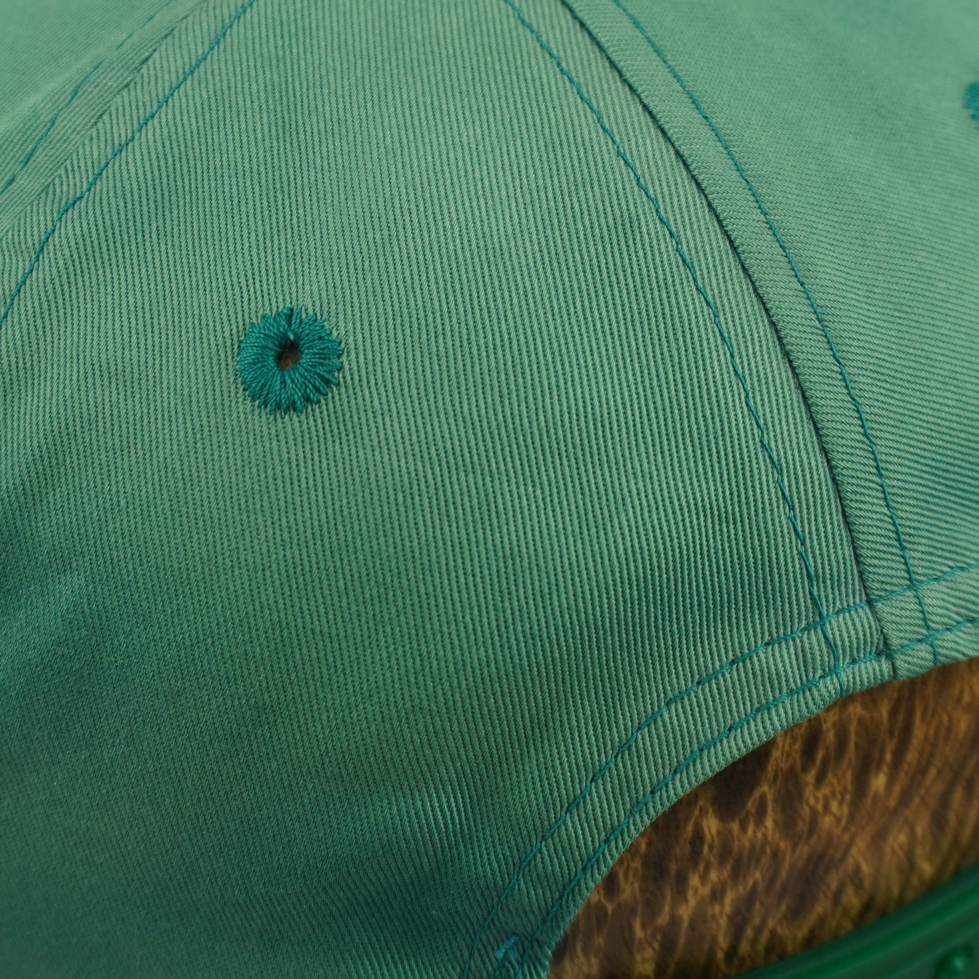 Adidas - Green Big spell-Out Snapback Hat 1990s OSFA Vintage Retro