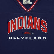 MLB (Lee) - Cleveland Indians V-Neck Sweatshirt 1990s Large Vintage Retro Baseball