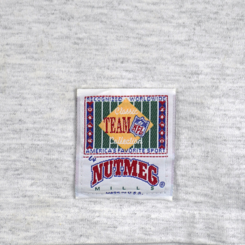 NFL (Nutmeg) - Chicago Bears Embroidered T-Shirt 1990s Large Vintage Retro Football