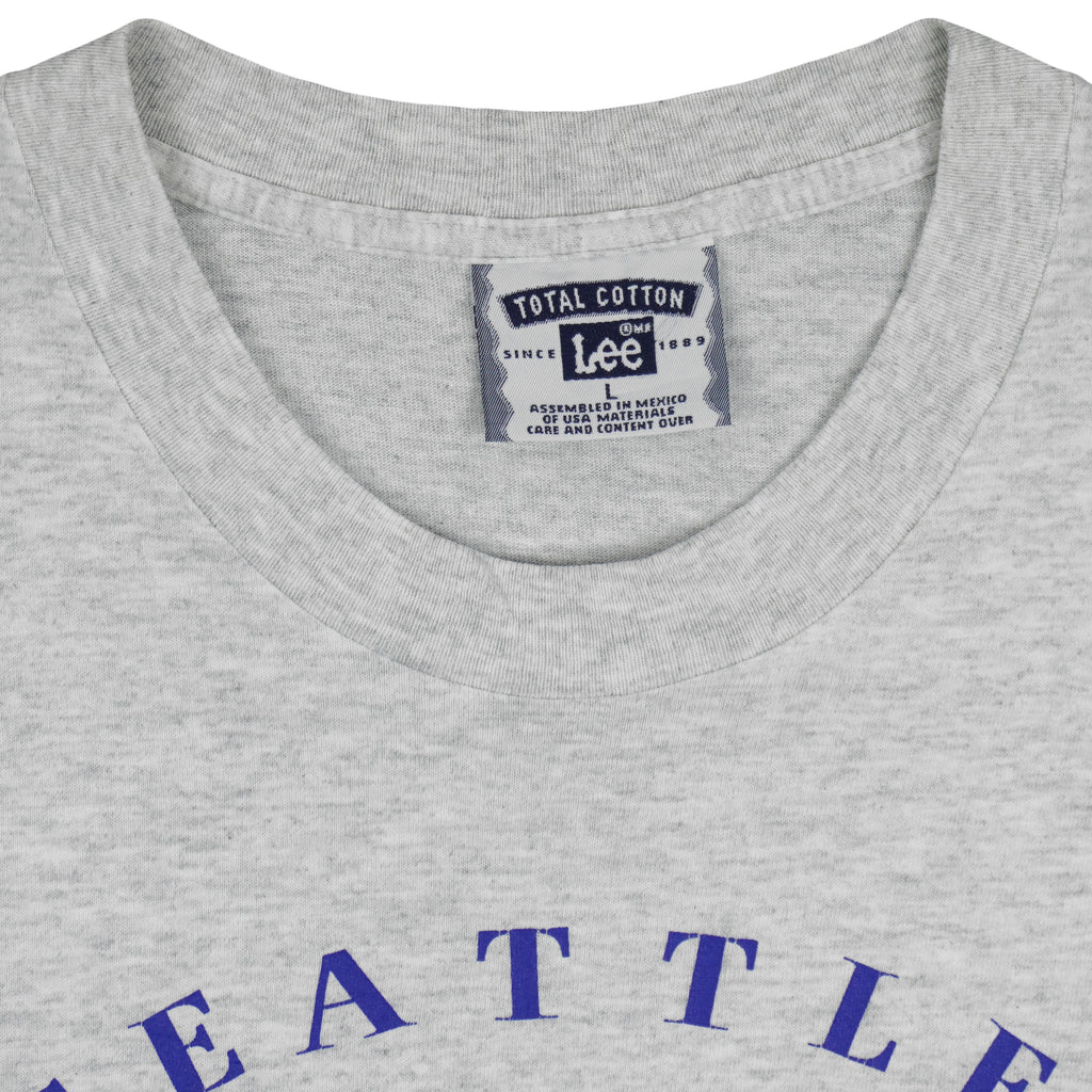 NFL (Lee) - Seattle Seahawks Team Pride T-Shirt 1999 Large Vintage Retro Football