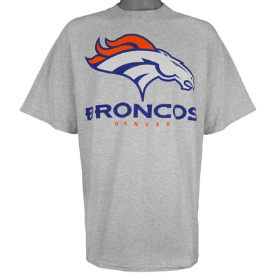 NFL (Logo 7) - Denver Broncos Big Logo T-Shirt 1990s X-Large