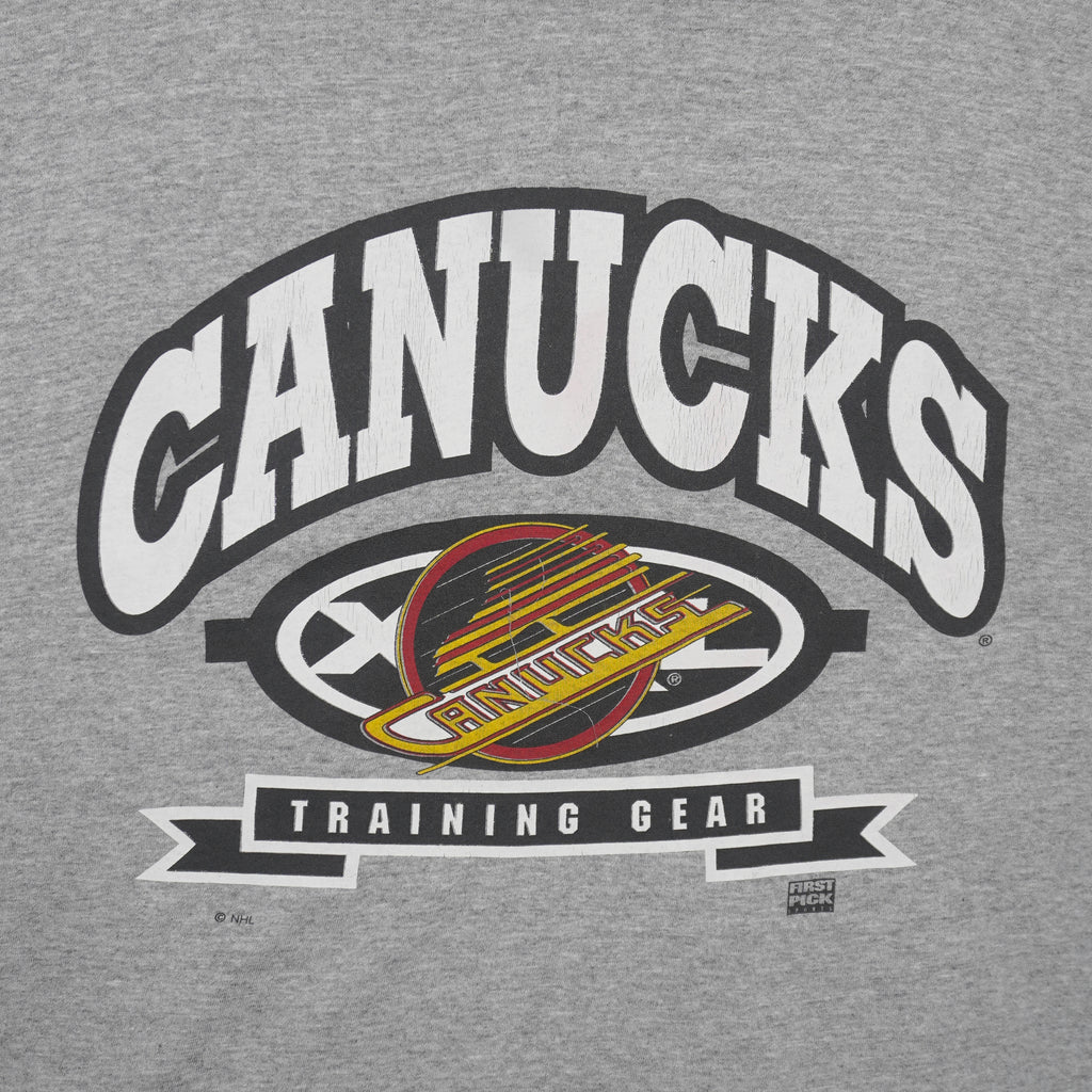 NHL (First Pick) - Vancouver Canucks Training Gear T-Shirt 1990s X-Large Vintage Retro Hockey