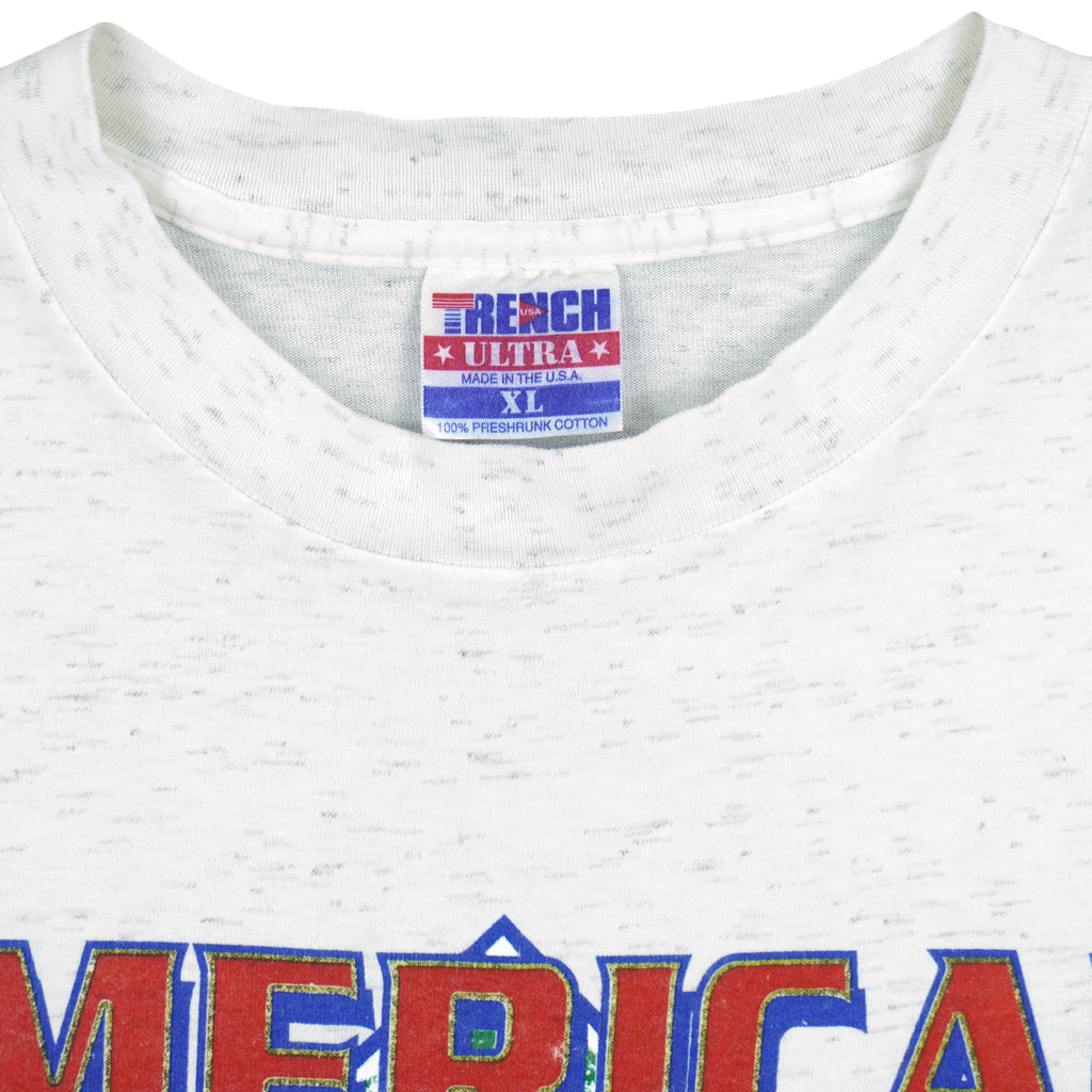MLB (Trench) - Toronto Blue Jays World Series Champs T-Shirt 1992 X-Large vintage Retro Baseball