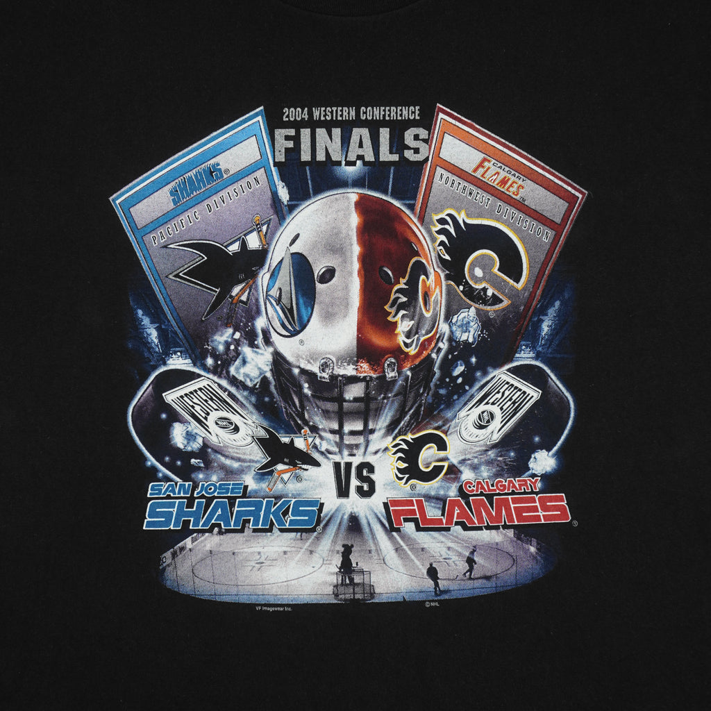 NHL (Lee) - San Jose Sharks VS Calgary Flames Finals Matchup T-Shirt 2004 XX-Large Vintage Retro Hockey