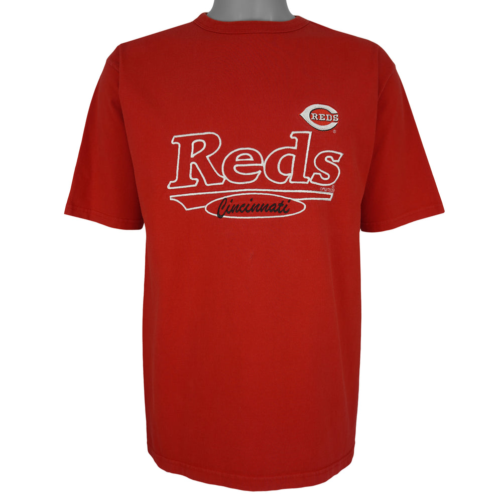 MLB (Logo 7) - Cincinnati Reds Embroidered T-Shirt 1999 X-Large Vintage Retro Baseball