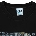 MLB (Dynasty) - Cincinnati Reds Baseball T-Shirt 2002 X-Large Vintage Retro Baseball
