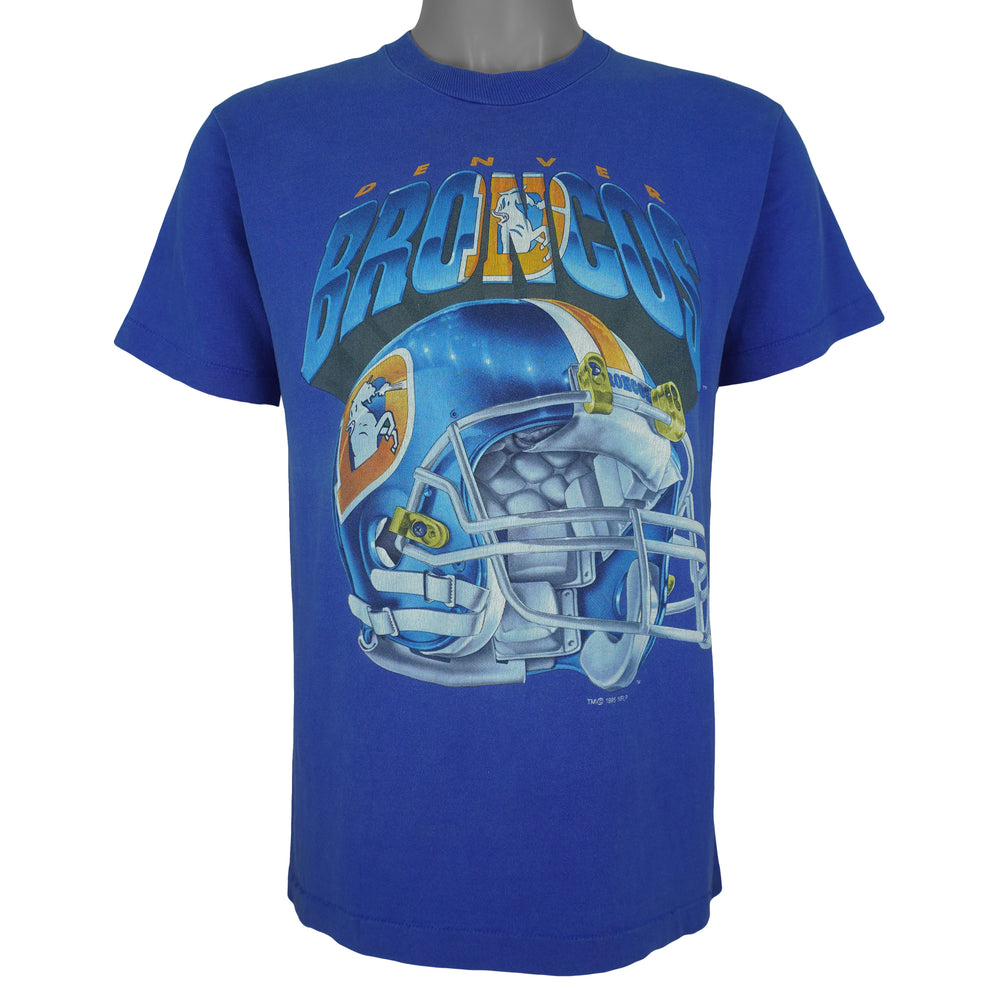 NFL (Salem) - Denver Broncos Helmet T-Shirt 1995 Medium Vintage Retro Football