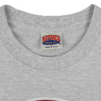 MLB (Nutmeg) - Chicago Cubs Big Logo T-Shirt 1990s X-Large Vintage Retro Baseball