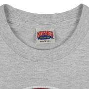 MLB (Nutmeg) - Chicago Cubs Big Logo T-Shirt 1990s X-Large Vintage Retro Baseball