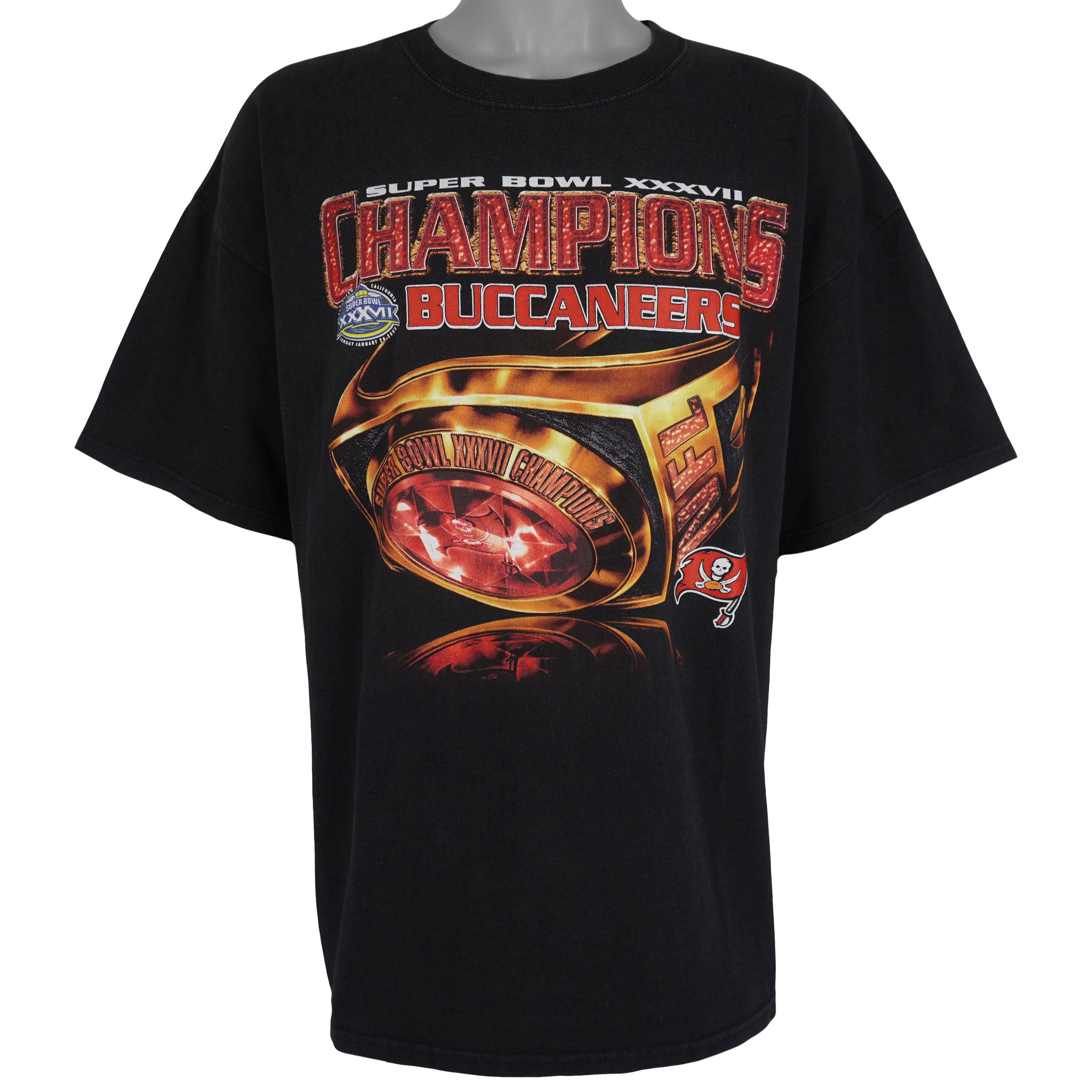 NFL (Delta) - Buccaneers Super Bowl Champions Ring T-Shirt 2003 XX-Large Vintage Retro Football