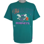NBA (Nutmeg) - Charlotte Hornets T-Shirt 1990s Large