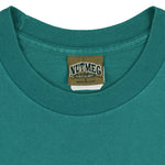 NBA (Nutmeg) - Charlotte Hornets T-Shirt 1990s Large Vintage Retro Basketball