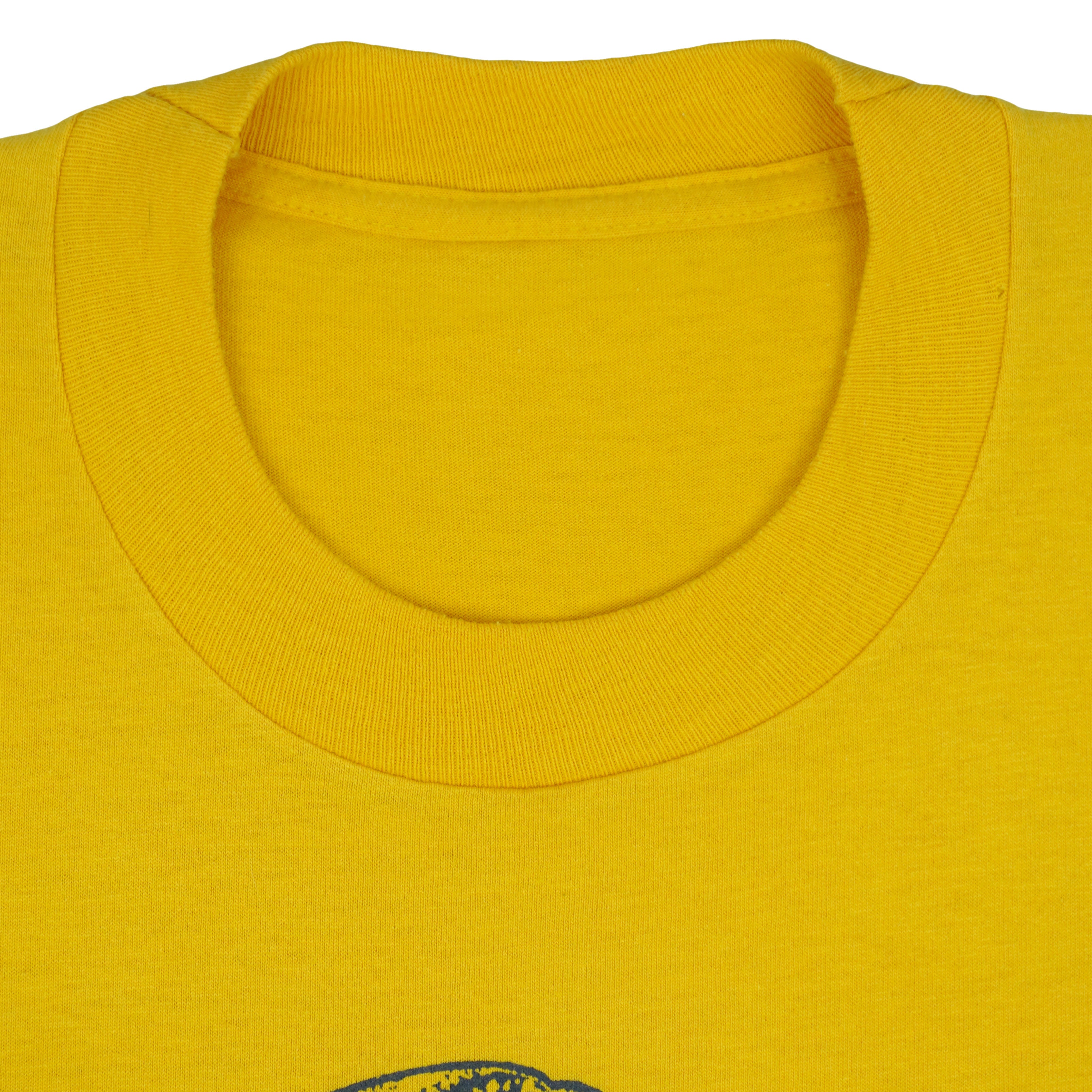 NCAA - West Virginia Mountaineers Everyone Comes to Play Football T-Shirt 1990s X-Large Vintage Retro Football