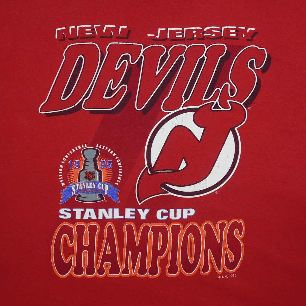 NHL - New Jersey Devils Stanley Cup Champions T-Shirt 1995 X-Large Vintage Retro Hockey